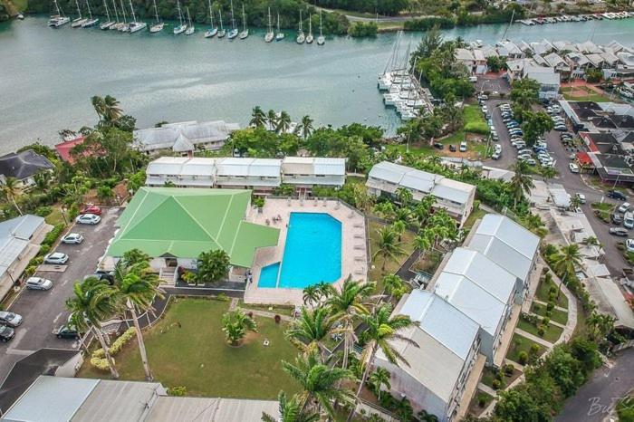 Superbe Studio Avec Piscine, Au Coeur De La Marina! Village Soleil ! Proche Aeroport & Ferry Le Gosier  Exterior foto
