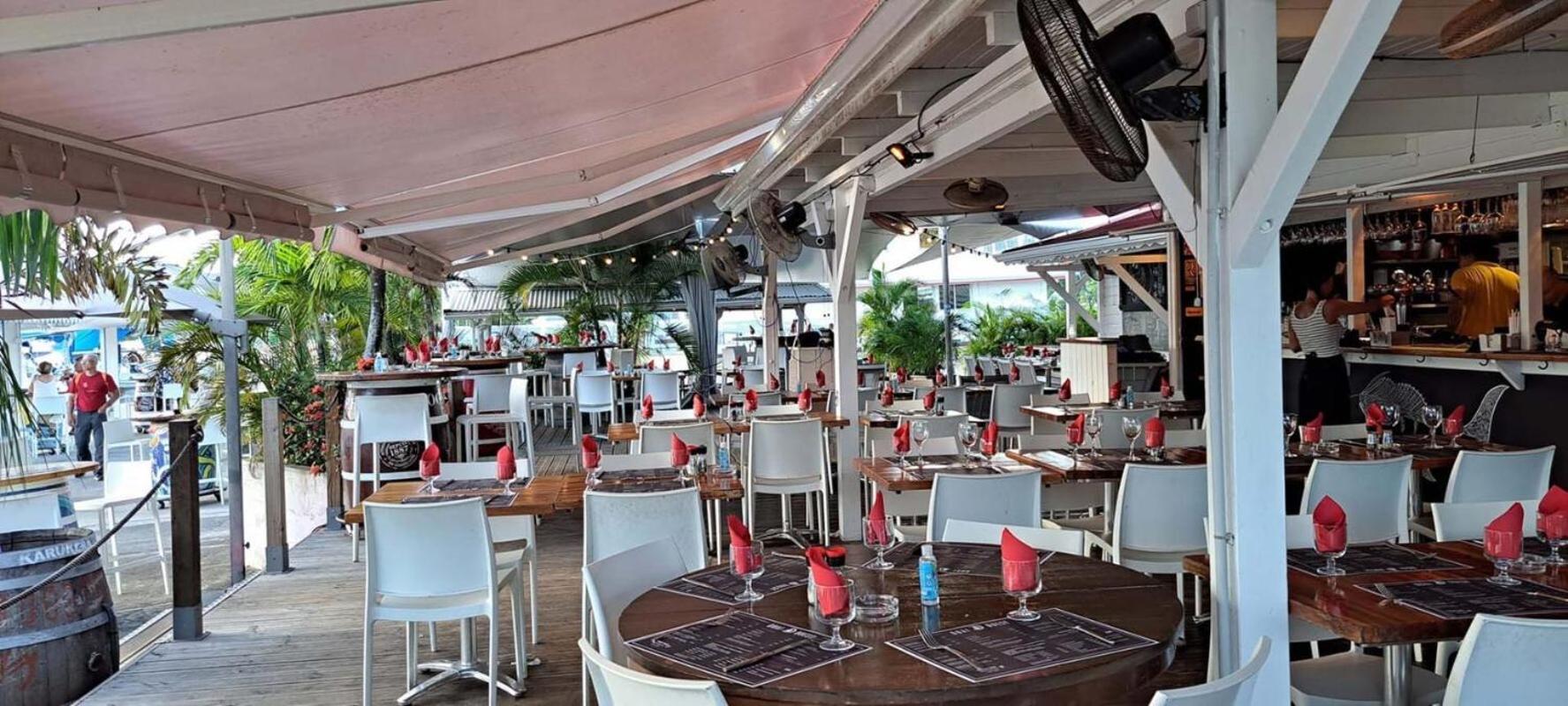 Superbe Studio Avec Piscine, Au Coeur De La Marina! Village Soleil ! Proche Aeroport & Ferry Le Gosier  Exterior foto